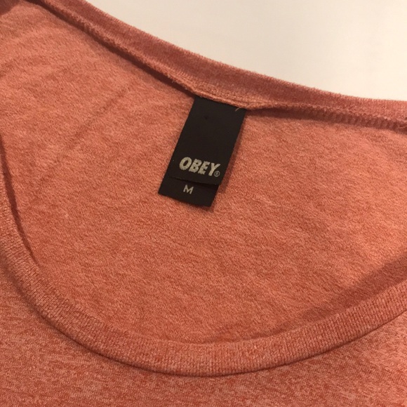 OBEY salmon short sleeved t-shirt ▪️sz Med - Picture 6 of 7